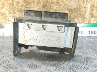 Блок управления двигателем Skoda Octavia 2013-2020