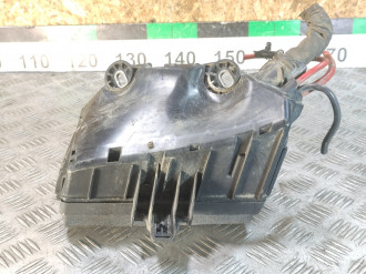 Блок предохранителей моторный Skoda Octavia 2013-2020