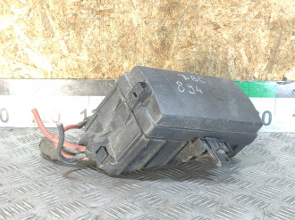 Блок предохранителей моторный Skoda Octavia 2013-2020