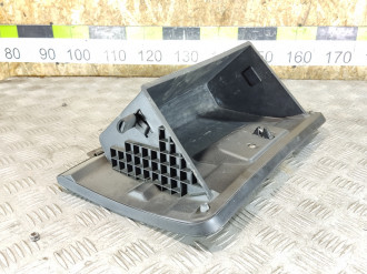 Бардачок Ssang yong Rexton 2001-2006