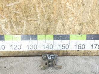 Петля двери передней правой нижняя Ssang yong Rexton 2001-2006