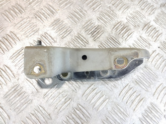 Петля капота левая Ssang yong Rexton 2001-2006