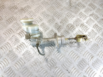 Цилиндр сцепления главный Ssang yong Rexton 2001-2006