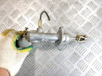 Цилиндр сцепления главный Ssang yong Rexton 2001-2006