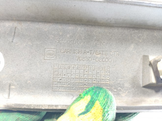 Накладка двери багажника Ssang yong Rexton 2001-2006