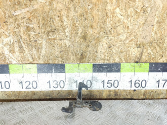 Крюк открывания капота Ssang yong Rexton 2001-2006