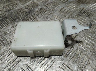 Блок управления центральным замком Subaru Forester S11