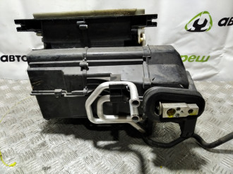 Корпус отопителя Subaru Forester S11