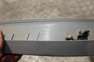 Обшивка багажника левая Subaru Forester S11