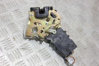 Замок двери задней правой Subaru Forester S11