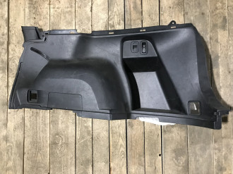Обшивка багажника правая Subaru Forester S12