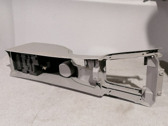 Подлокотник Subaru Forester S11