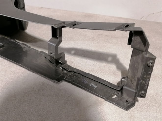 Подлокотник Subaru Forester S11