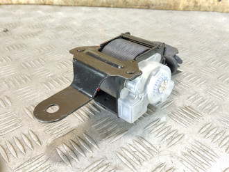 Ремень безопасности центральный задний Subaru Forester S11