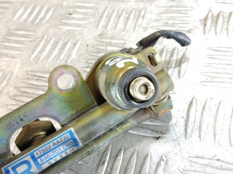 Форсунка двигателя Subaru Forester S11