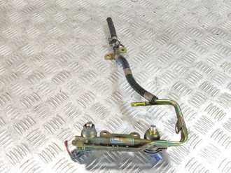 Рейка топливная рампа Subaru Forester S11