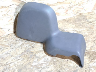 Обшивка багажника правая Subaru Forester S11