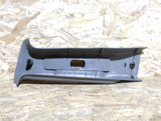 Обшивка стойки правая Subaru Forester S11