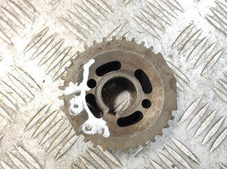 Шестерня привода двс Subaru Forester S11