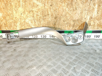 Накладка торпедо Subaru Forester S12