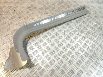 Накладка порога внутренняя передняя правая Subaru Forester S11