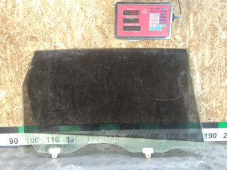 Стекло двери задней левой Subaru Tribeca B9