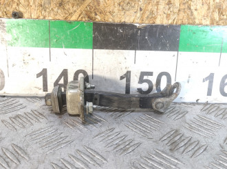 Ограничитель двери передний Subaru Tribeca B9