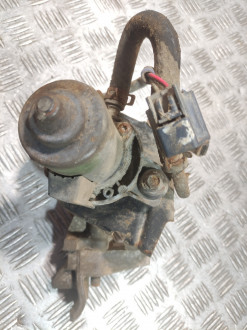 Насос вакуумный Subaru Tribeca B9