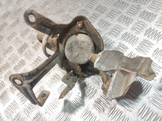 Насос вакуумный Subaru Tribeca B9