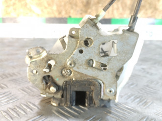 Замок двери задней правой Subaru Tribeca B9