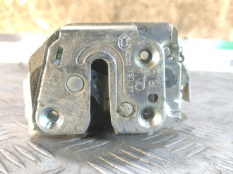 Замок двери задней правой Subaru Tribeca B9