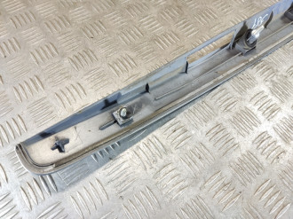 Накладка крышки багажника Suzuki Liana 2001-2007