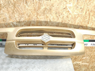 Решетка радиатора Suzuki Grand vitara  1998 2005