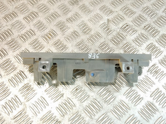 Фонарь задний стоп сигнал Suzuki Grand vitara  1998 2005