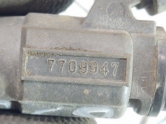 Форсунка двигателя Suzuki Grand vitara  1998 2005