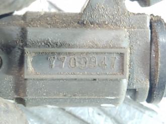 Форсунка двигателя Suzuki Grand vitara  1998 2005