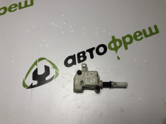 Замок лючка бензобака Porsche Cayenne 2003-2010