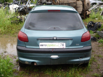 В разборе Peugeot 206 1998 2012
