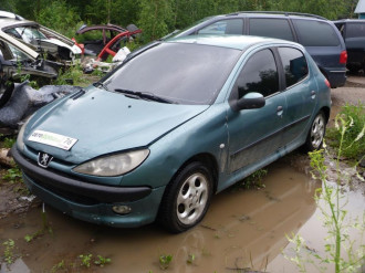 В разборе Peugeot 206 1998 2012
