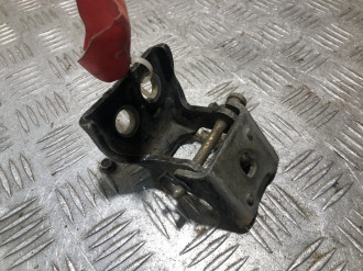 Петля двери задней левой нижняя Peugeot 307 2001 2008