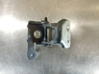 Петля двери передней правой нижняя Peugeot 408 2012-2021