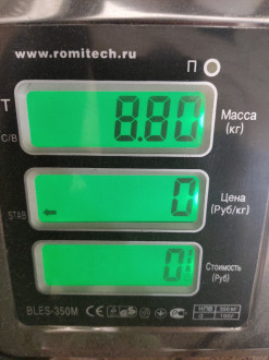 Стекло заднее Peugeot 408 2012-2021