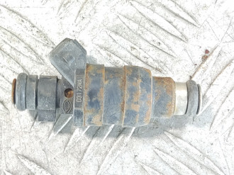 Форсунка двигателя Peugeot 306 1993 2003
