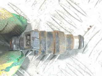 Форсунка двигателя Peugeot 306 1993 2003