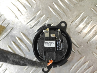 Динамик Peugeot 408 2012-2021