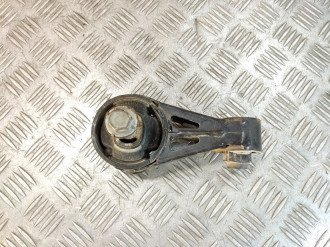 Опора двигателя правая Peugeot 406 1995-1999