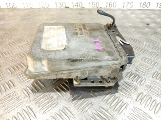 Блок управления двигателем Peugeot 406 1995-1999
