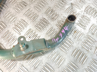 Петля крышки багажника правая Peugeot 406 1995-1999