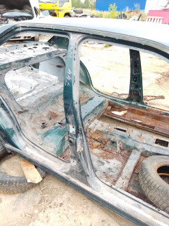 Порог со стойкой правой Peugeot 406 1995-1999