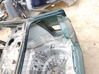 Крыло заднее правое Peugeot 406 1995-1999